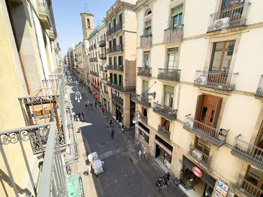 Immagine 7 di Camera condivisa in affitto  in Carrer de Ferran a Barcelona