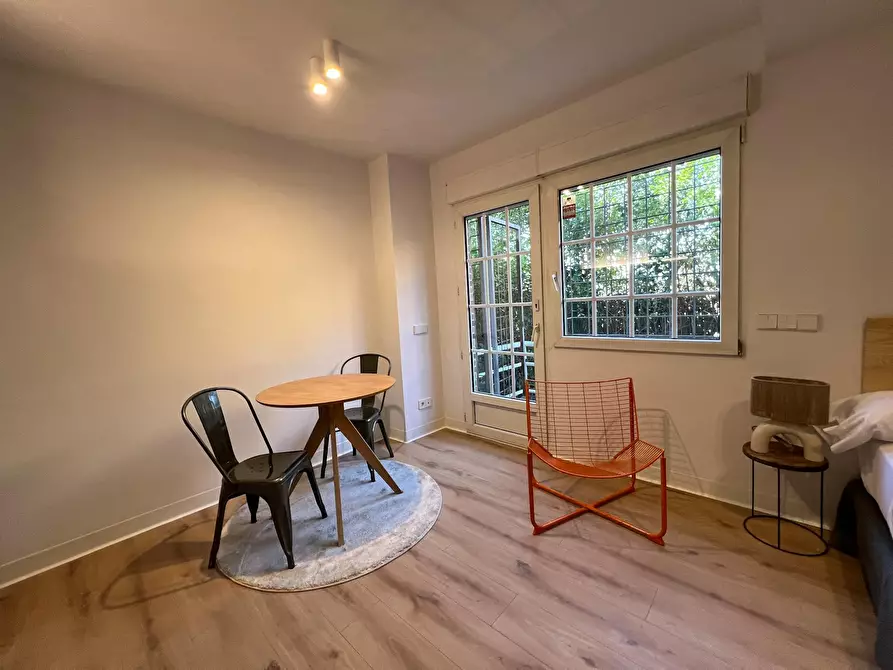 Immagine 7 di Casa indipendente in affitto  in Calle de Alfonso Fernández Clausells a Madrid