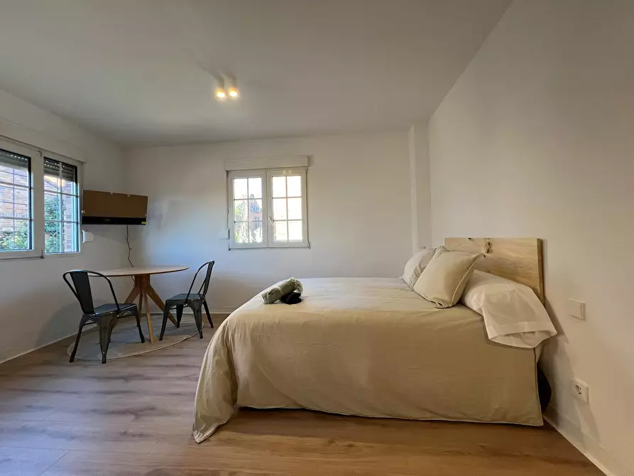 Immagine 3 di Casa indipendente in affitto  in Calle de Alfonso Fernández Clausells a Madrid