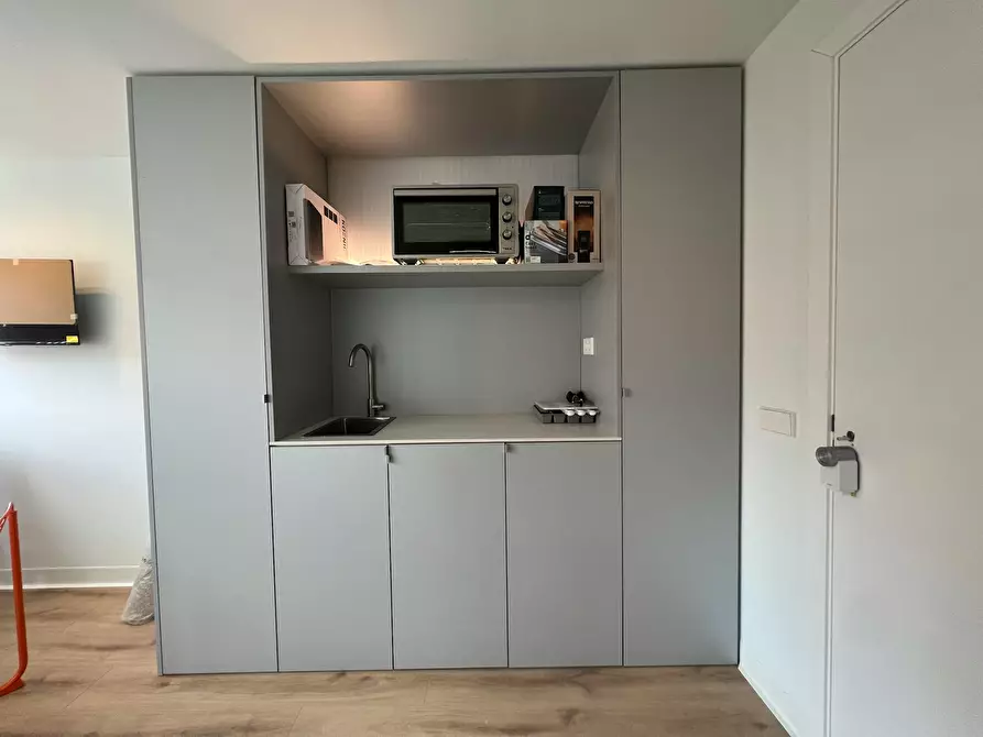 Immagine 6 di Casa indipendente in affitto  in Calle de Alfonso Fernández Clausells a Madrid