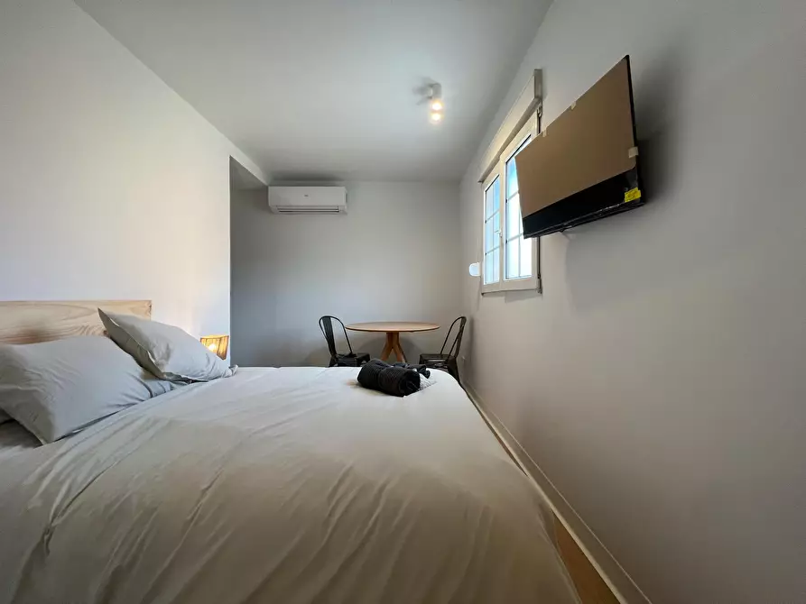 Immagine 2 di Casa indipendente in affitto  in Calle de Alfonso Fernández Clausells a Madrid