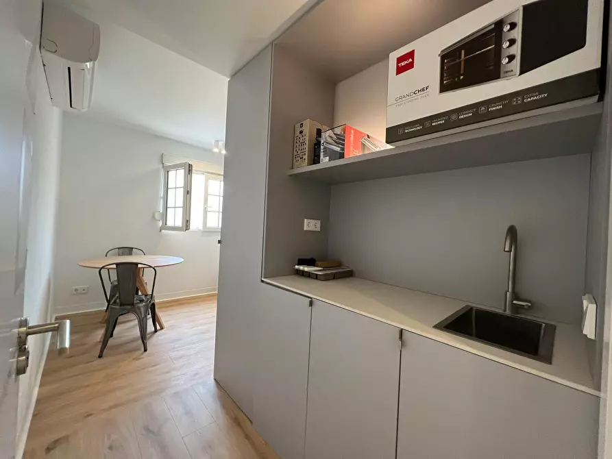 Immagine 6 di Casa indipendente in affitto  in Calle de Alfonso Fernández Clausells a Madrid