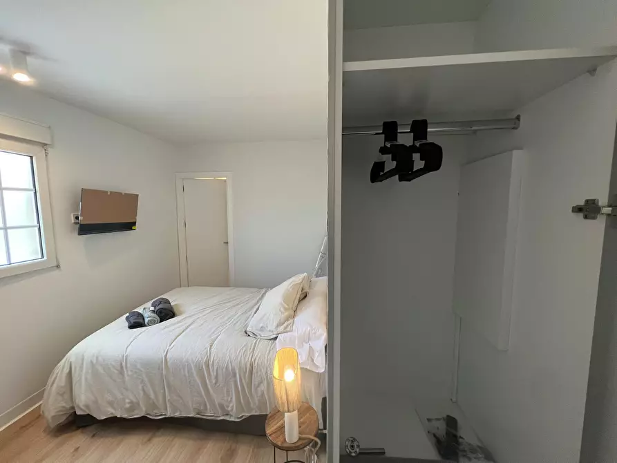 Immagine 4 di Casa indipendente in affitto  in Calle de Alfonso Fernández Clausells a Madrid