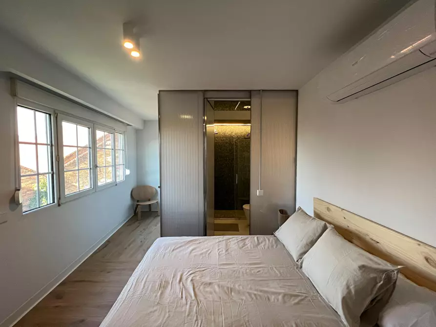 Immagine 3 di Casa indipendente in affitto  in Calle de Alfonso Fernández Clausells a Madrid