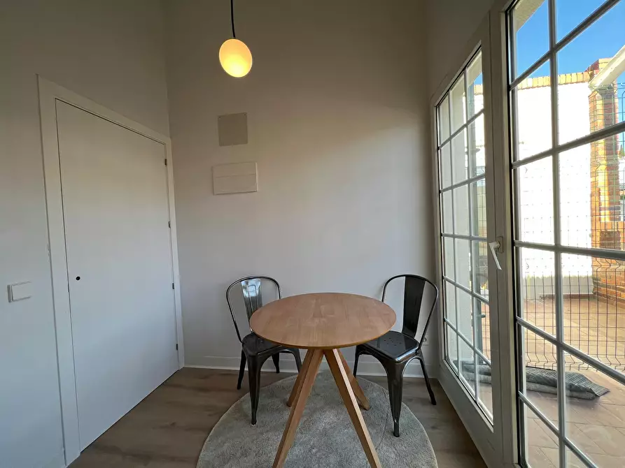 Immagine 5 di Casa indipendente in affitto  in Calle de Alfonso Fernández Clausells a Madrid