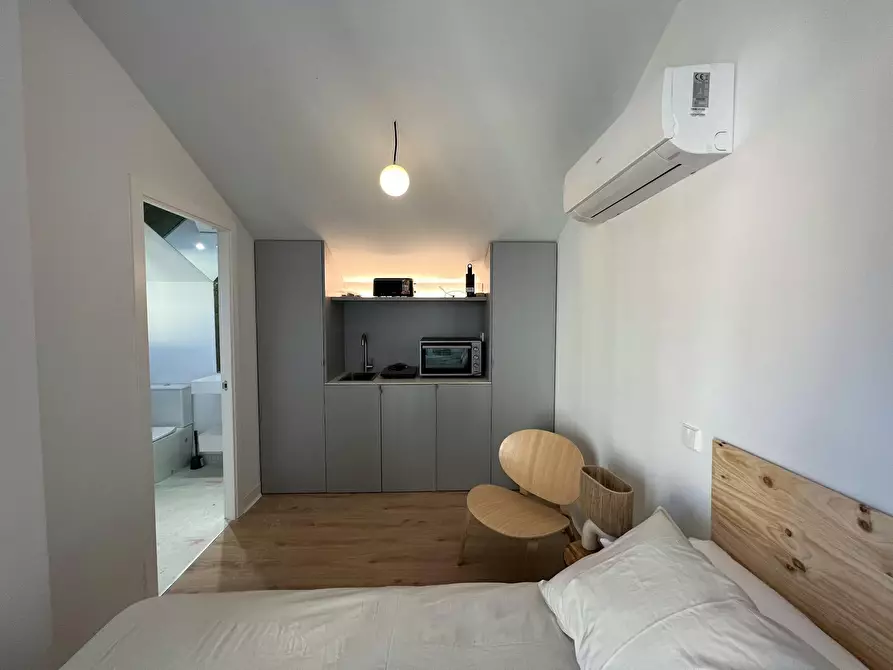 Immagine 3 di Casa indipendente in affitto  in Calle de Alfonso Fernández Clausells a Madrid