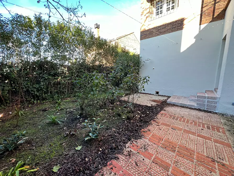 Immagine 6 di Casa indipendente in affitto  in Calle de Alfonso Fernández Clausells a Madrid