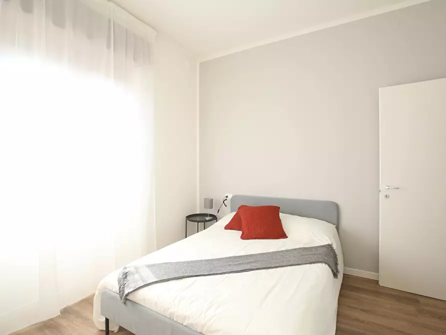 Immagine 2 di Camera in affitto  in Via Giuseppe Soli a Modena