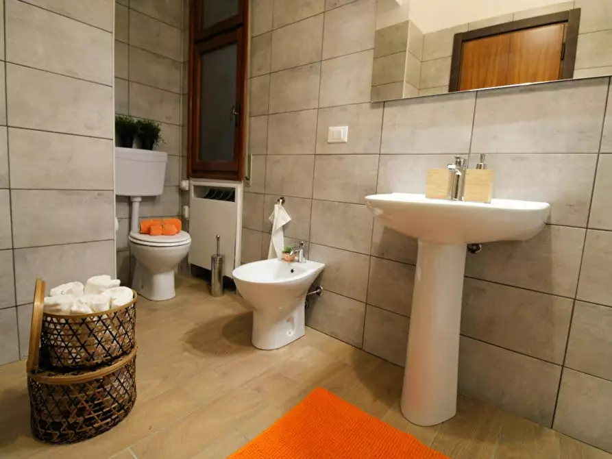 Immagine 10 di Camera in affitto  in Via Laura Bassi Veratti a Bologna