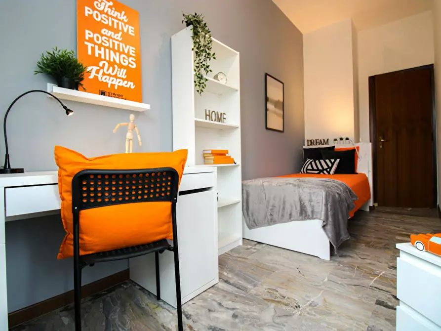 Immagine 2 di Camera in affitto  in Via Laura Bassi Veratti a Bologna