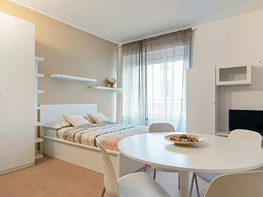 Immagine 4 di Appartamento in affitto  in Via Luciano Manara a Milano