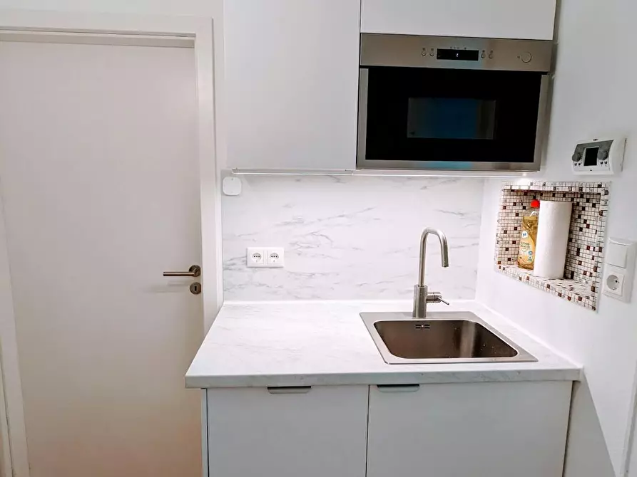Immagine 8 di Camera in affitto  in Franz-Metzner-Straße a München