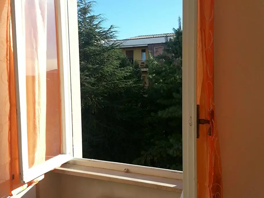 Immagine 4 di Camera in affitto  in Via Emilio De Marchi a Milano