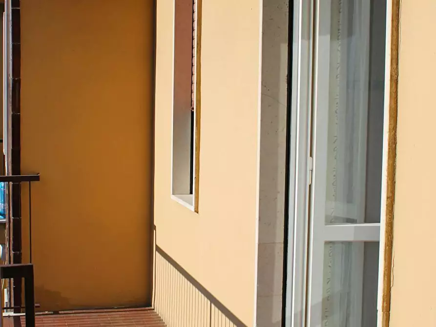 Immagine 6 di Camera in affitto  in Via Emilio De Marchi a Milano