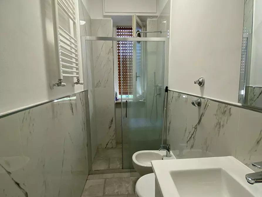 Immagine 9 di Camera in affitto  in Via Emilio De Marchi a Milano