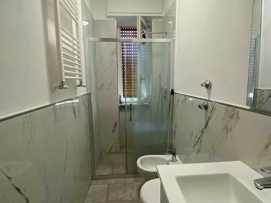 Immagine 3 di Camera in affitto  in Via Emilio De Marchi a Milano