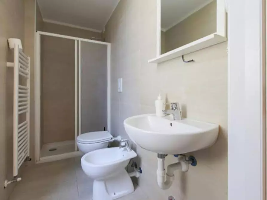 Immagine 4 di Camera in affitto  in Via Pietro Marocco a Milano