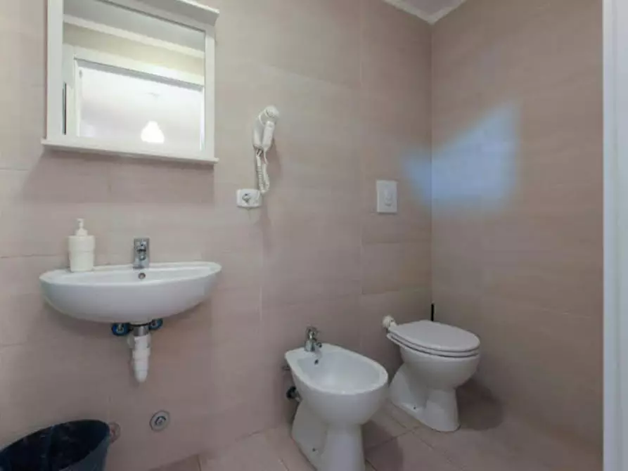 Immagine 5 di Camera in affitto  in Via Pietro Marocco a Milano