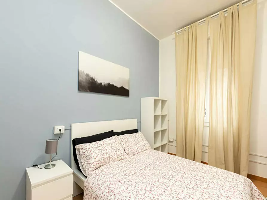 Immagine 2 di Camera in affitto  in Via Cairoli a Bologna