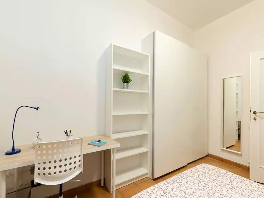 Immagine 4 di Camera in affitto  in Via Cairoli a Bologna