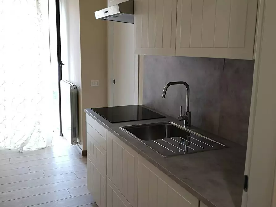 Immagine 8 di Camera in affitto  in Via Pietro Marocco a Milano