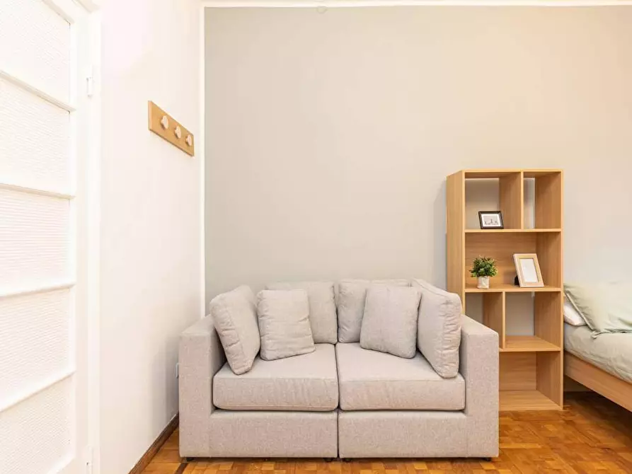 Immagine 8 di Camera in affitto  in Viale Andrea Doria a Milano