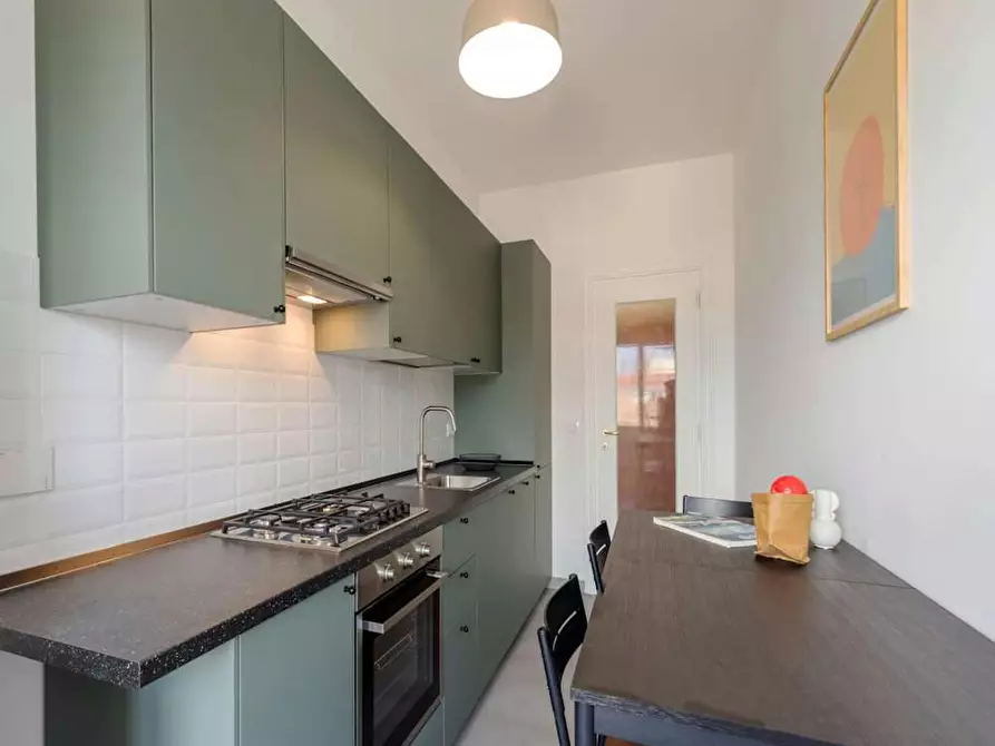 Immagine 4 di Camera in affitto  in Viale degli Ammiragli a Roma