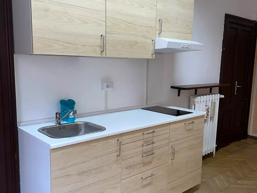 Immagine 8 di Camera in affitto  in Viale Brianza a Milano