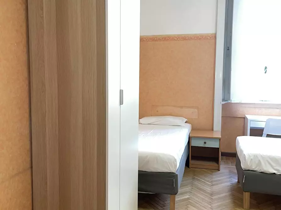 Immagine 6 di Camera in affitto  in Viale Brianza a Milano