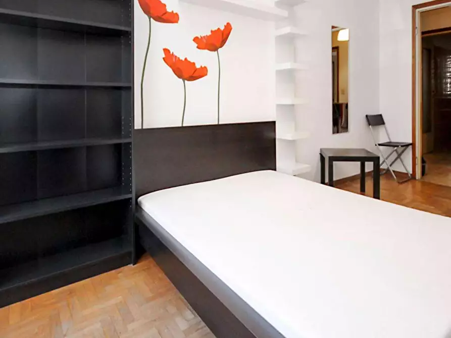 Immagine 4 di Camera in affitto  in Viale Campania a Milano