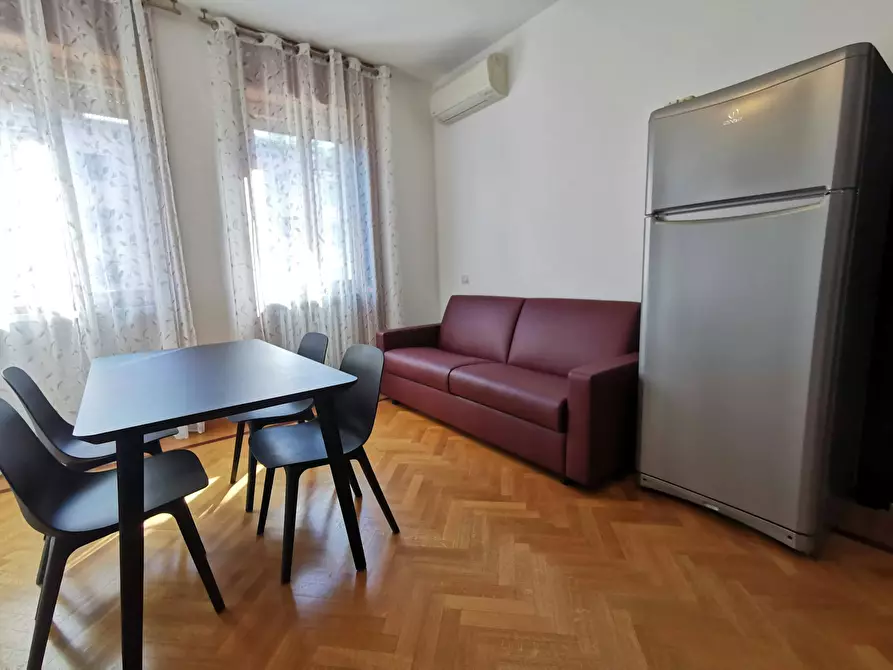 Immagine 10 di Appartamento in affitto  in Via Giovan Battista Pergolesi a Milano