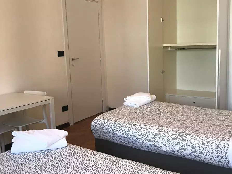 Immagine 1 di Camera in affitto  in Via Pisanello a Milano
