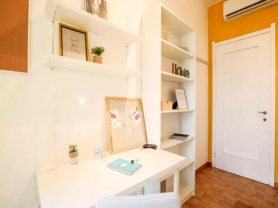 Immagine 5 di Camera in affitto  in Viale Tibaldi a Milano