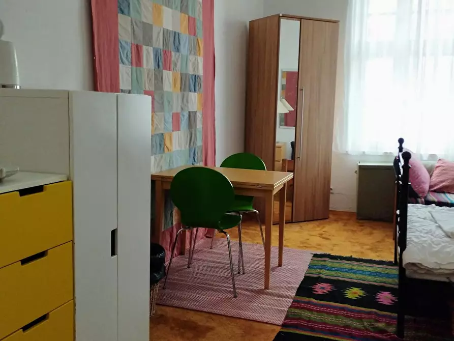 Immagine 1 di Camera in affitto  in Engelhardstraße a München