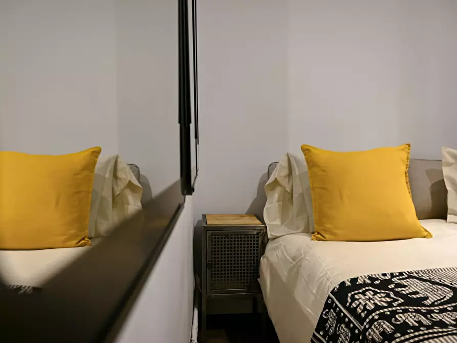 Immagine 5 di Appartamento in affitto  in Calle del Pez a Madrid