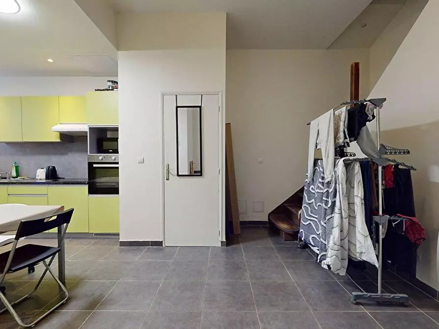 Immagine 8 di Camera in affitto  in Rue de l'Industrie a Roubaix