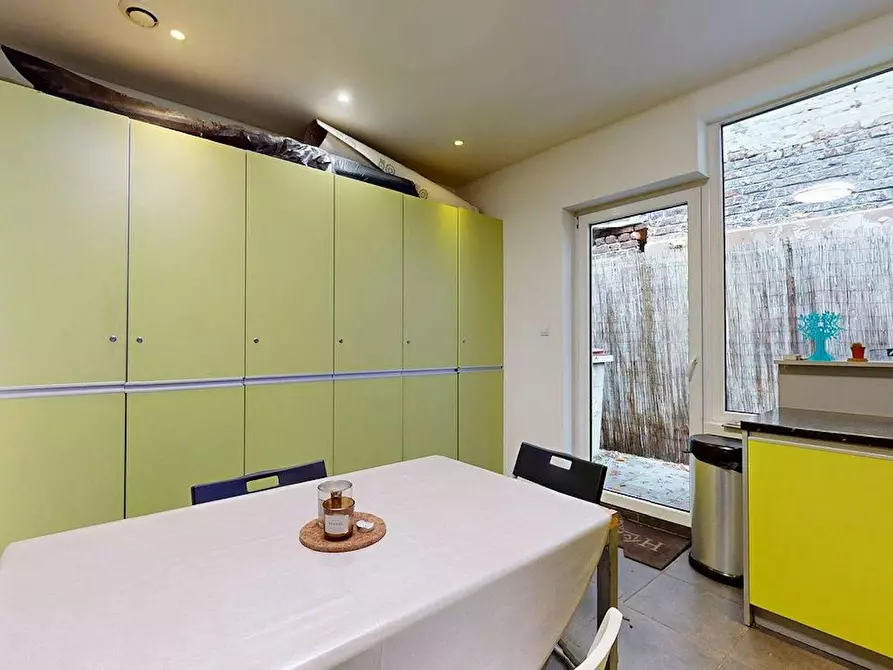 Immagine 7 di Camera in affitto  in Rue de l'Industrie a Roubaix