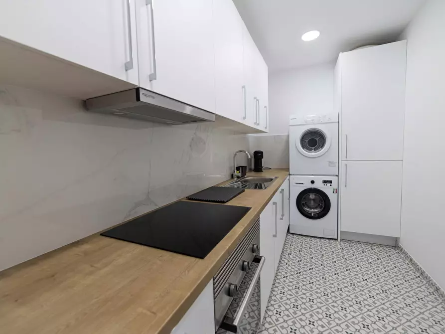 Immagine 5 di Camera in affitto  in Carrer de la Mare de Déu de Port a Barcelona