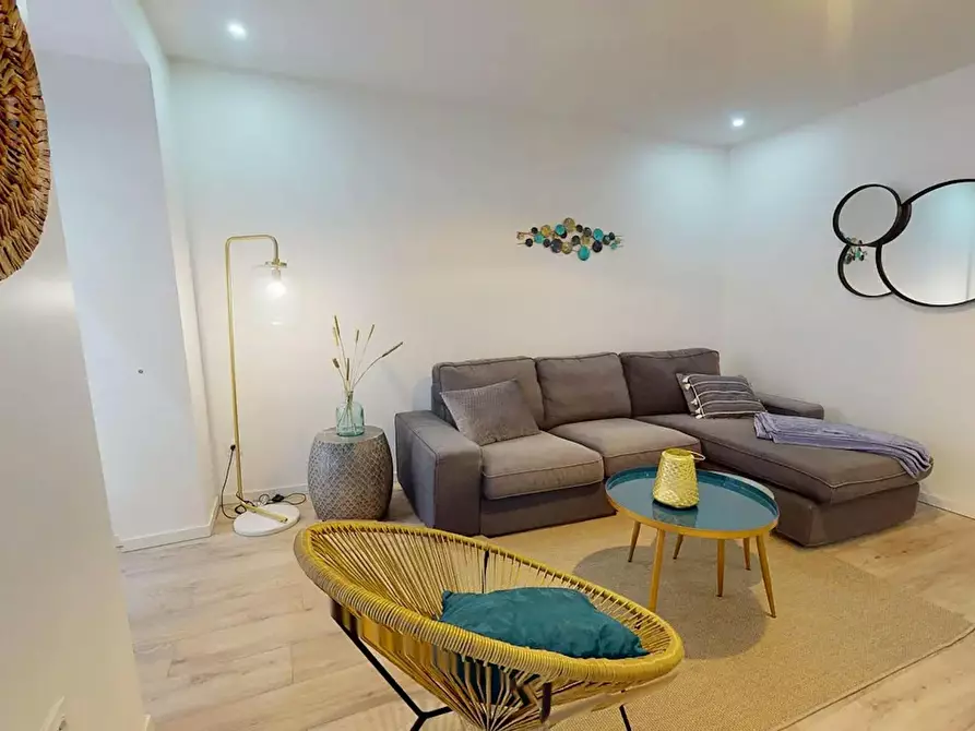 Immagine 2 di Appartamento in affitto  in Rue Jules Ledin a Saint-Étienne