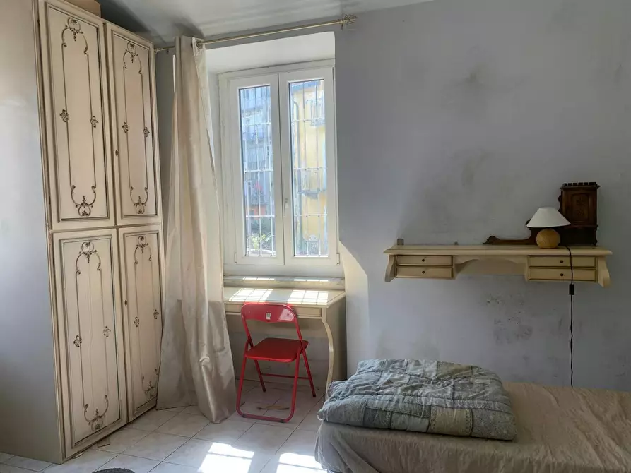 Immagine 2 di Camera condivisa in affitto  in Via San Giuseppe Benedetto Cottolengo a Torino