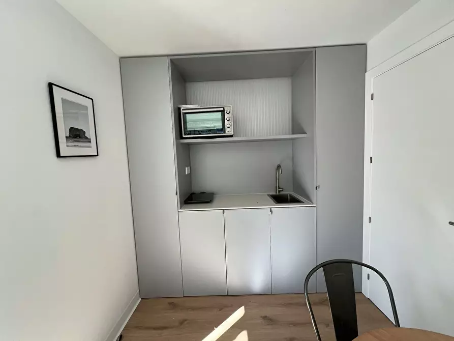 Immagine 6 di Casa indipendente in affitto  in Calle de Alfonso Fernández Clausells a Madrid