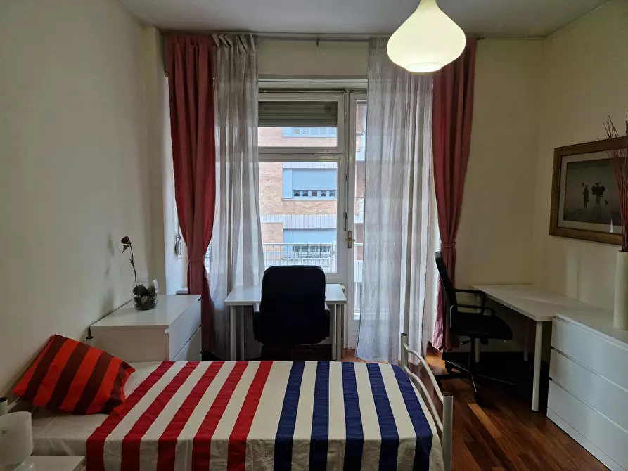 Immagine 1 di Camera in affitto  in Via Federico Paolini a Torino