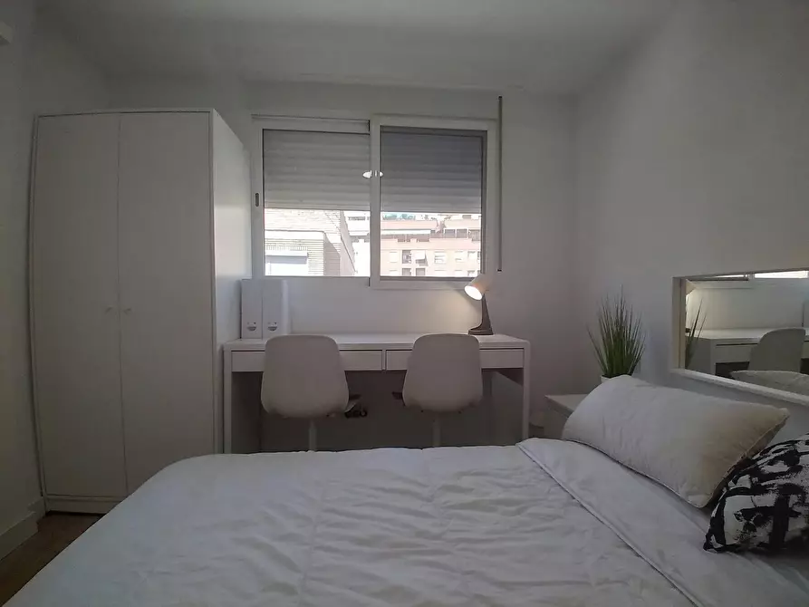 Immagine 3 di Camera in affitto  in Carrer València a Mislata