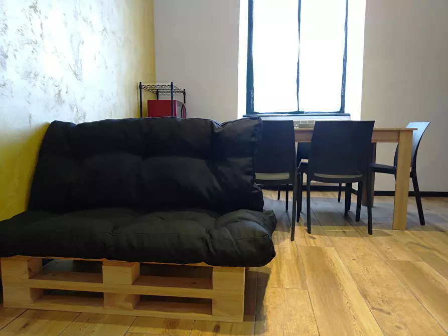 Immagine 5 di Camera condivisa in affitto  in Via Sesia a Torino