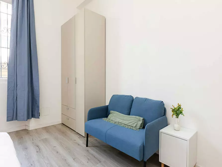 Immagine 8 di Camera in affitto  in Viale Col di Lana a Milano