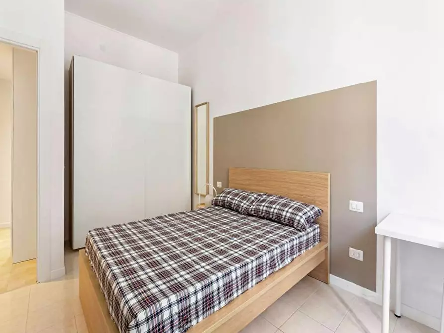 Immagine 3 di Camera in affitto  in Via Pantigliate a Milano