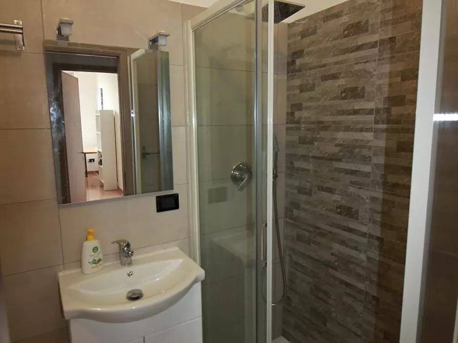 Immagine 9 di Camera in affitto  in Via Carlo Marx a Milano