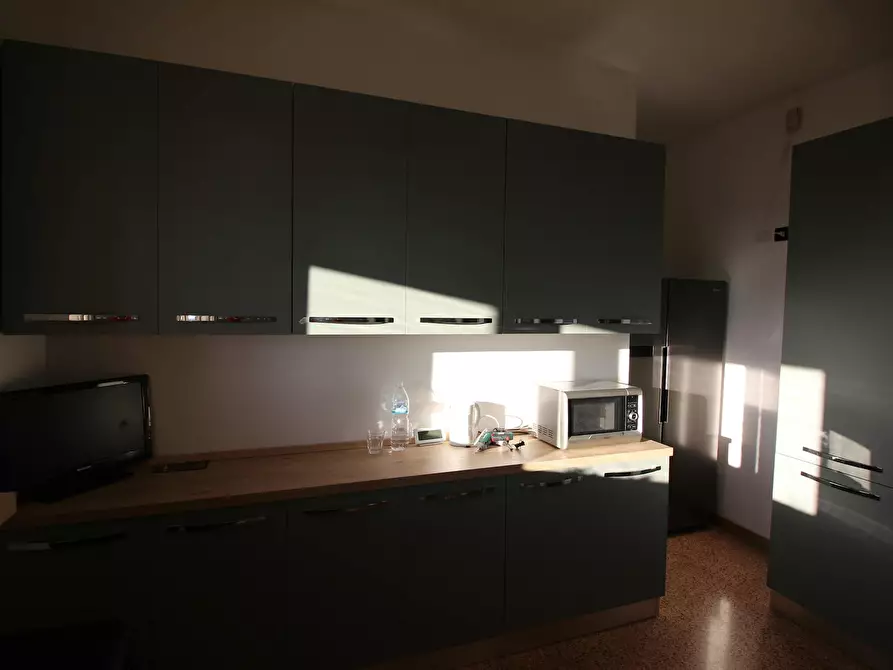 Immagine 5 di Camera in affitto  in Via Carlo Marx a Milano