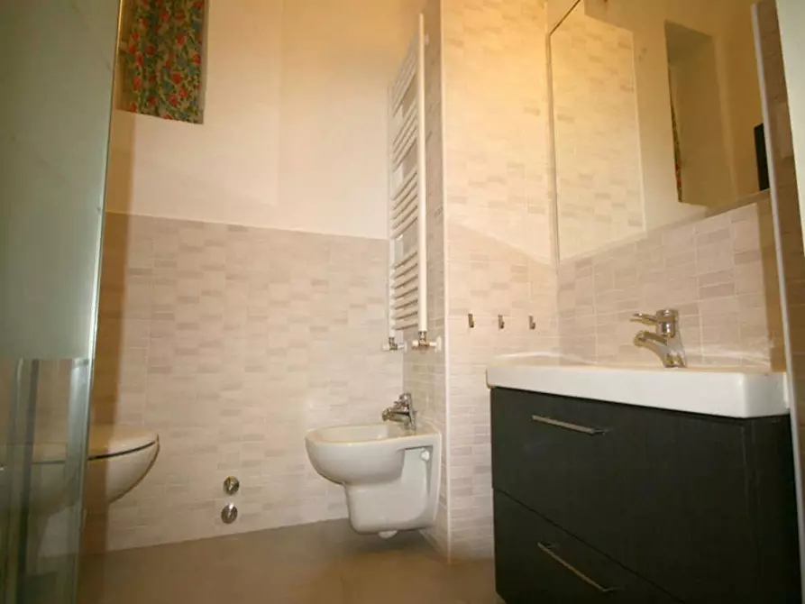 Immagine 5 di Camera in affitto  in Viale Abruzzi a Milano