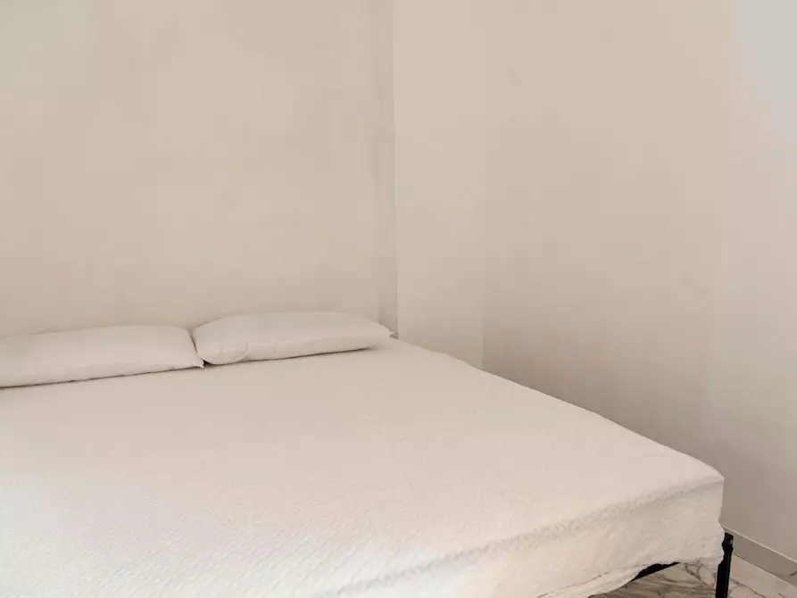 Immagine 2 di Camera in affitto  in Via dei Radiotelegrafisti a Roma